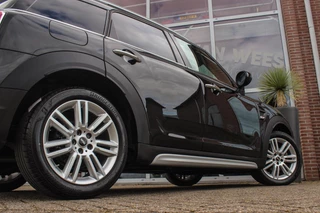 MINI Countryman 1.5 Cooper Essential | 1e eigenaar | NL auto | Driving Assistant | Camera | Sportstuur | Keyless entry | Stoelverwarming | LED | Carplay | DAB | Navigatie | PDC / 46