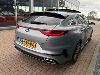 Kia ProCeed 1.5 T-GDi 160pk Automaat GT-PlusLine  SCHUIFDAK/JBL/CAMERA/DODEHOEK/AFN.TREKHAAK/18INCH / 23