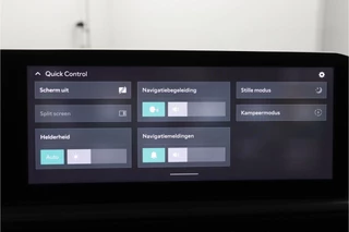 Kia EV6 Light Edition 63 kWh - SOH 99,7%  - Navigatie - Adaptive Cruise Control - Stoel/Stuur verwarming - Apple Carplay/Android Auto - Fabrieksgarantie tot 02-2032 / 44