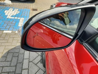 Toyota C-HR 1.8 HYBRID BI-TONE STUUR/STOEL&WISSERVERW. DODEHOEK DETECTIE ALL-SEASON PARELMOER/BI-TONE-LAK KEYLESS LED / 27