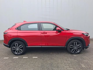 HONDA HR-V 1.5 i-MMD Elegance |Trekhaak Afneembaar / 6