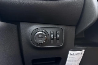Opel Corsa 1.4 Color Edition Automaat | Stoel & Stuurverwarming | Parkeersensoren voor en achter | Lichtmetalen velgen | DAB radio | Camera / 19