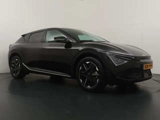 Kia EV6 Air 84 kWh  - SOH 99,1% - Stoel-/stuurverwarming - Cruise Control Adaptief - Climate Control - CarPlay - Fabrieksgarantie tot 08-2033 / 12