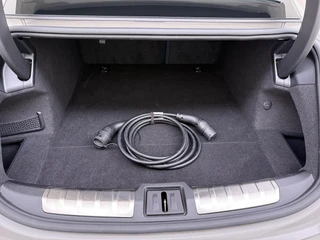 Porsche Taycan Turbo 93 kWh VAN:89.900,- VOOR:84.877 ,- UW HERFSTVOORDEEL:5.023,- SOH 91% | SPORT CHRONO | HEAD-UP | CARBON PAKKET | ALCANTARA STOELEN + HEMEL | DUAL SCHERM | PSCB KERAMISCH GECOATE REMMEN | BURMESTER PREMIUM AUDIO | STOELVERWARMING + STUURWIELVERWARMING | STOELVENTILATIE | MEMORY SEATS | PORSCHE DEALER ONDERHOUDEN | 360° CAMERA | VERKEERT IN NIEUWSTAAT | ALL-IN PRIJS | 12 MAANDEN BOVAG GARANTIE / 13