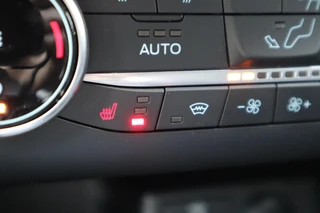 Ford Kuga 2.5 PHEV ST-LINE-X AFN-TREKHAAK STOEL/VOORRUITVERW. B&O EL-ACHTERKLEP BLIND-SPOT KEYLESS / 37