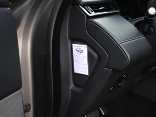 Land Rover Range Rover Velar 2.0 P250 Turbo AWD R-Dynamic HSE | LEDER | MEMORY | TREKHAAK | PANO-DAK | MERIDIAN | STOELVERK. | CAMERA | ADAPT. CRUISE | NAVI | / 31