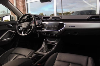Audi Q3 Sportback 35 TDI Pro Line S | S-line | Apple Carplay | Achteruitrijcamera | Virtual Cockpit | Rijstrooksensor | Cruise control | Trekhaak | MMI Navigatie | Leer | Parkeer assistent / 12