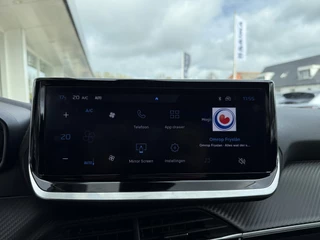 Peugeot 2008 1.2 Turbo 100 Allure | Draadloos Apple Carplay/Android Auto | Parkeersensoren | Privacy Glass | Lichtmetalen velgen / 11
