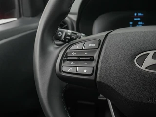 Hyundai i10 1.0 Comfort Smart 5p Private lease 339 pm! / 22