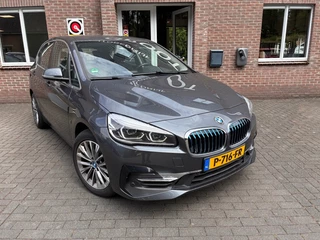 BMW 2 Serie 225XE High Executive ! TREKHAAK/LEER/CAMERA / 4