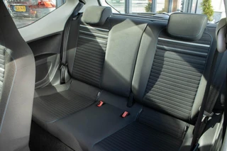 Volkswagen Up! 1.0 high up! BlueMotion|Airco|Lichtmetaal| / 15