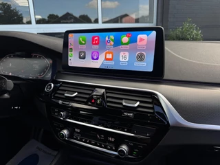 BMW 5-serie Touring 530i M-Sport / Pano / ACC / Luchtvering / 18