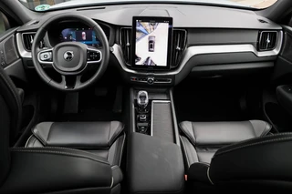 Volvo XC60 T6 AWD Ultra Black Edition 360 Cam Pano Trekhaak 21 inch Alarm / 2