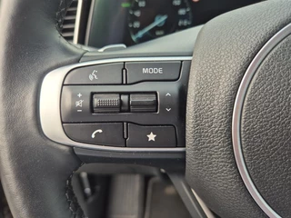 Kia Sportage 1.6 T-GDi Plug-in Hybrid AWD DynamicLine | Cruise Control | Climate Control | Camera | Navigatie | Stoelverwarming | Stuurverwarming | Elektrisch Verstelbare Bestuurdersstoel | / 14