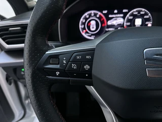 Seat Leon Sportstourer 1.0 TSI FR Business Intense Camera Sfeerverlichting Navigatie DAB+ / 21