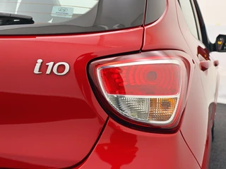 Hyundai i10 1.0i Comfort Navigatie | Dealer onderhouden | 1e Eigenaar / 39