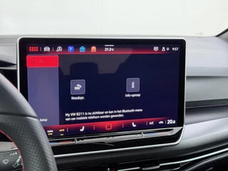 Volkswagen Golf 2.0 TSI GTI 265PK | APPLE CARPL. ADNROID AUTO | ACC | PANORAMA DAK | 360° CAMERA | STOEL/STUUR VERWARMING | / 37
