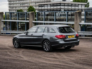 Mercedes-Benz C-klasse Estate 180 Premium | LED | Trekhaak | Camera | Apple CarPlay/Android Auto | Stoelverwarming | Dodehoekdetectie | Dealeronderhouden / 10