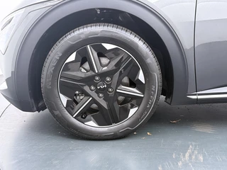 Kia EV6 Air 84 kWh  - Stoel-/stuurverwarming - Cruise Control Adaptief - Climate Control - CarPlay - Fabrieksgarantie tot 05-2033 / 16