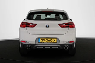 BMW X2 xDrive20i High Executive M Sport X Achteruitrijcamera Head-Up Leder Adaptief Onderstel / 15