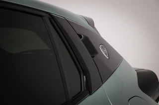 Lancia Ypsilon 1.2 Turbo Hybrid LX / 23