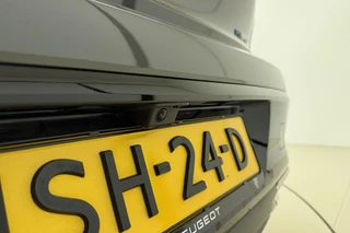 Peugeot 308 1.6 Plug-in Hybrid 180pk Automaat Allure Avantage | Navigatie | Apple Carplay/Android Auto | Achteruitrijcamera | Adapt. Cruise control | Climate control | Keyless entry | Stoel- en stuurverwarming / 4