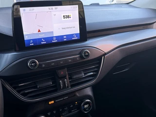 Ford Focus Wagon BWJ 2021 1.0 EcoBoost Hybrid 124 PK Active Business  FULL LED | HEAD-UP DISPLAY | ADAPTIVE CRUISE | CAMERA | CARPLAY + ANDROID | NAVI | CLIMA | LMV | PDC / 17
