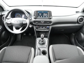 Hyundai Kona 1.0 T-GDI i-Drive ✅Stoel&Stuurverw.✅All Season✅Apple✅Clima✅Lane Ass.✅Camera✅Cruise✅ / 5