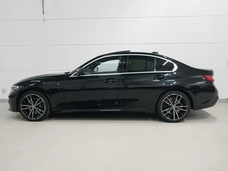 BMW 3 Serie 330e M-Sport Schuifdak | ACC | Harman Kardon / 5