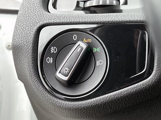 Volkswagen Golf 1.5 TSI Highline Business | Automaat | Adaptive Cruise | CarPlay | Stoelverwarming | Camera / 26