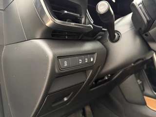 Mazda MX-30 E-SkyActiv R-EV 170 Exclusive-line PHEV | Adaptive Cruise | Camera | CarPlay | Stoel-/Stuurverwarming | HeadUp Display / 14