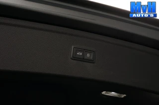 Audi Q5 50 TFSI e S Ed. PHEV|Quattro|300PK|PANO|MATRIX|SOH95% / 18