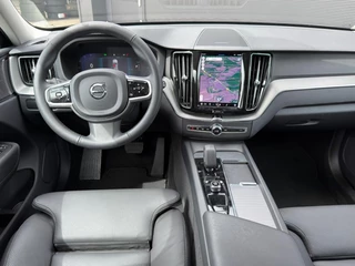 Volvo XC60 T6 Plus Dark Recharge AWD Trekhaak | 360 | H/K | Pano | Memory / 2