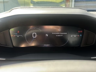 Peugeot 208 1.2 Hybrid 110 e-DCS6 Allure | Climate Control | Navigatie | Full LED | DAB | Parkeercamera/-sensoren | Apple Carplay/Android Auto | Dode hoekdetectie | Lichtmetalen velgen | / 27