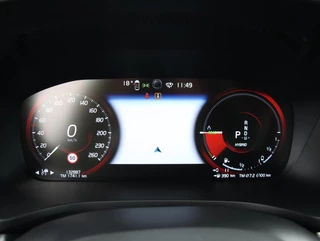 Volvo V60 2.0 T6 Recharge AWD 340PK Inscription | Memory | H&K Audio | Trekhaak / 43