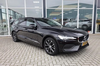 Volvo V60 2.0 B3 Momentum Advantage|Automaat|Trekhaak|Applecarplay/android auto|Camera|Cruise control / 18