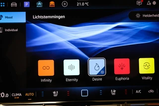 Volkswagen Golf 1.5 eHybrid GTE | LEDER | PANORAMADAK | HEAD UP | STOELVENTILATIE | STUURVERWARMING | TREKHAAK | 18" / 54