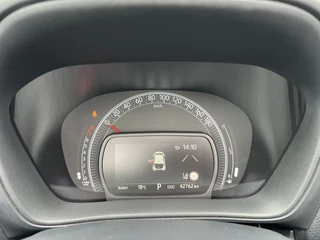 Toyota Aygo X 1.0 VVT-i S-CVT Envy  | Cabriodak | ACC | Camera | Carplay | / 23