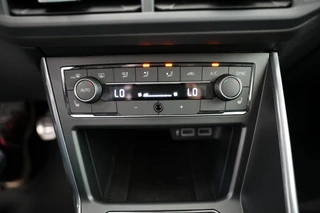 Volkswagen Polo 1.0 TSI HIGHLINE Camera, Navi, Carplay R line velgen / 21