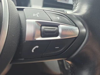 BMW X1 xDrive25e eDrive M pakket HUD LEER SPORT PANODAK / 42