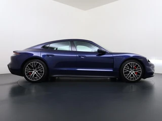 Porsche Taycan 4S Performance 84 kWh SOH 91%| VAN: 56.900,- VOOR: 53.877,- UW HERFSTVOORDEEL: 3.023,-| 18 VOUDIGE STOELVERSTELLING| PORSCHE DEALER ONDERHOUDEN| ORIG. NL NAP 1STE EIGENAAR| 360 CAM| PANORAMADAK| / 15