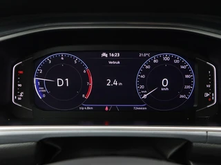 Volkswagen T-Roc 1.5 TSi 150 Pk Automaat Style | Carplay | IQ.Light LED | Panoramadak | Virtual Cockpit | Adaptive Cruise | 17 Inch / 23