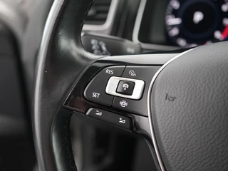 Volkswagen Golf Variant 1.5 TSI Highline Business R | Stoelverwarming | Camera | Virtual | ACC | / 25