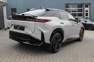 Lexus RZ 550e DIRECT 4 F SPORT 77 kWh DIRECT LEVERBAAR YOKE-STUUR STEER-BY-WIRE PANO MARK-LEVINSON STOELVENT / 5