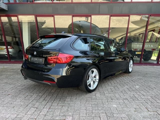BMW 3 Serie Touring 318i Executive  | M-Sport Edition | LED | Alcantara | Cruise | Airco | Stoelverw. | / 4