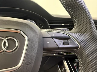 Audi Q8 60 TFSI e quattro Pro Line S Competition ACC Panoramadak 4 Wiel besturing / 10