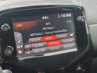Citroën C1 1.0 VTi Urban Ride  Rijklaar + 12 maanden Bovag-garantie “Sinds 1970 | 5.000+ reviews | Score 9,5 | Service zoals ’t hoort” Henk Jongen Auto's in Helmond,  al 50 jaar service zoals 't hoort! / 13