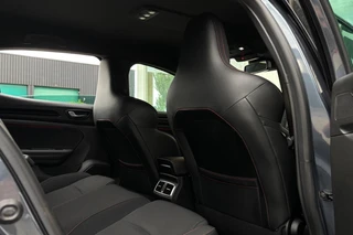 Renault Mégane 1.8 RS 280pk | HANDBAK | LED | 18" LMV | 4WS | / 29