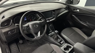 Opel Grandland X 1.2 Turbo Business Elegance TREKHAAK NAVI ECC CRUISE LM. / 18