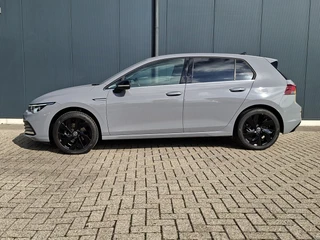 Volkswagen Golf 1.5 TSI 130pk Style * LAGE KMSTAND 26.000KM! * ParkeerCamera * Adaptieve Cruise Control * LM velgen * / 30